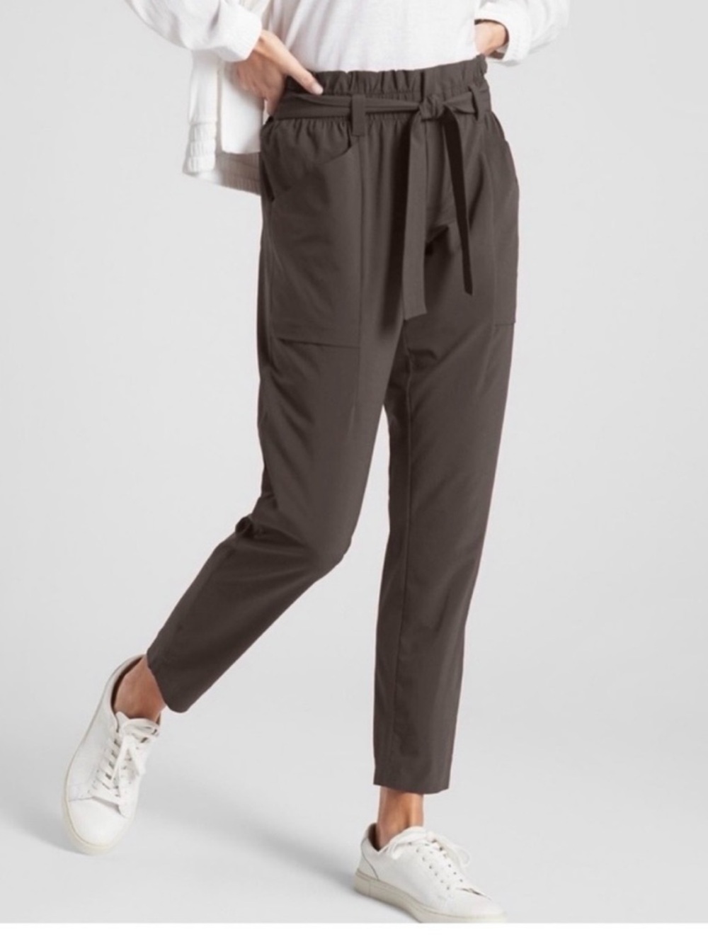 Athleta Skyline belted elastic waist pants